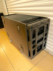 Nexo RS18 (Side)